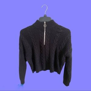 Cropped Black sweater